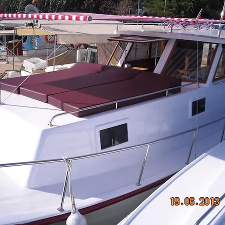 Yilmaz 8 Boat * Dalyan